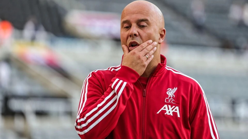 他们在年底, 力留住科纳